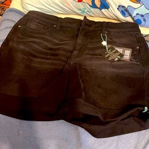 Lularoe boyfriend shorts